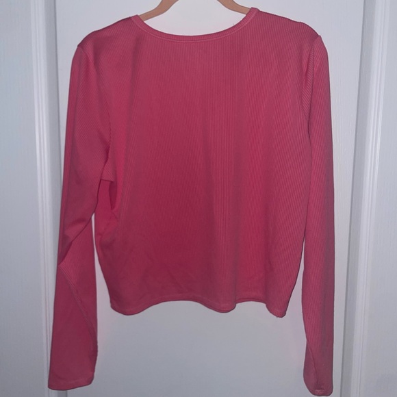 Hollister long sleeve - Picture 3 of 3